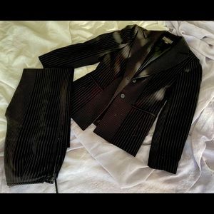 Liz Claiborne Suit (women’s)